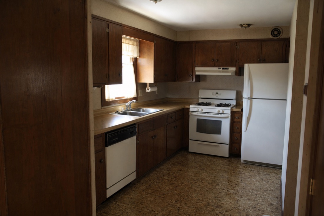 Kitchen before remodel